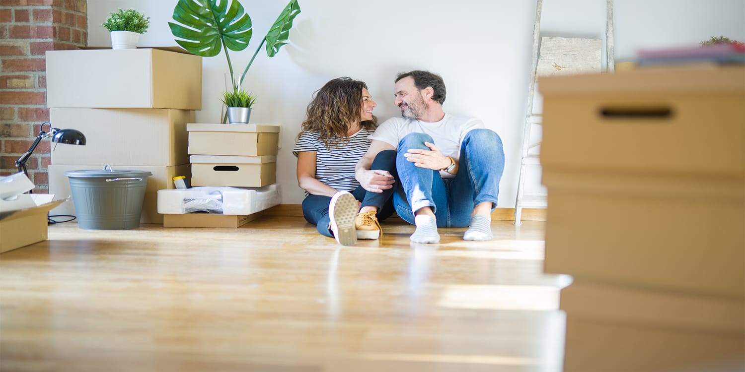 Happy couple after selling house without a real estate agent